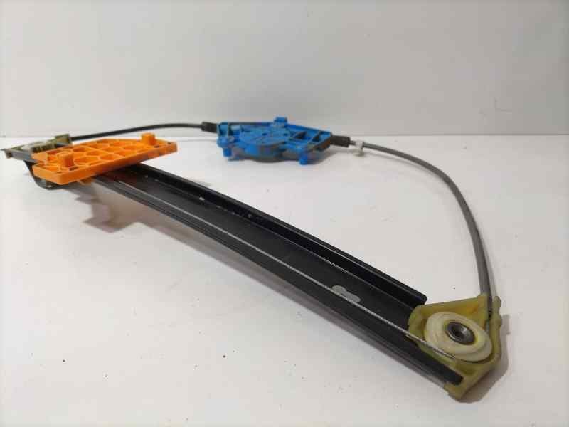 Recambio de elevalunas trasero izquierdo para audi a4 berlina (8e) 2.5 tdi (120kw) referencia OEM IAM 8E0839461B 83106 