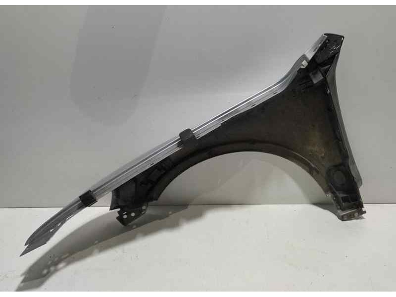 Recambio de aleta delantera derecha para volkswagen touareg (7la) tdi v10 referencia OEM IAM 7L6821208C 81333 