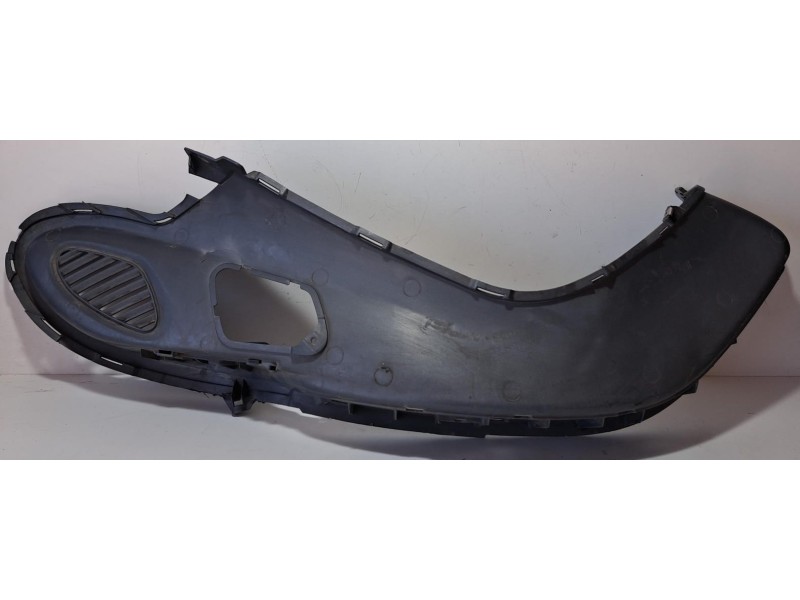 Recambio de molduras delanteras para piaggio (vespa) x9 x9 125 evolution referencia OEM IAM M239M 76791 