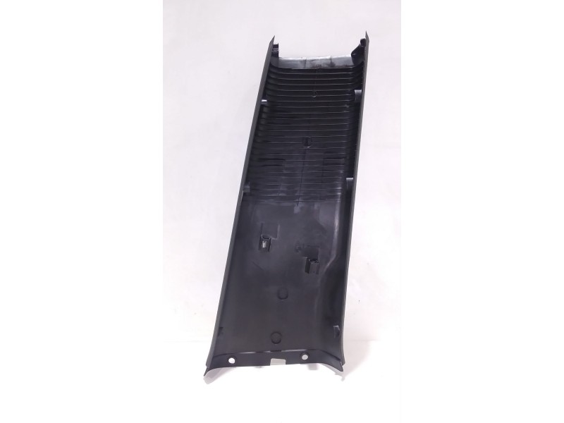 Recambio de moldura para audi a3 sportback (8p) 1.9 tdi attraction referencia OEM IAM 8P4867239 48264 