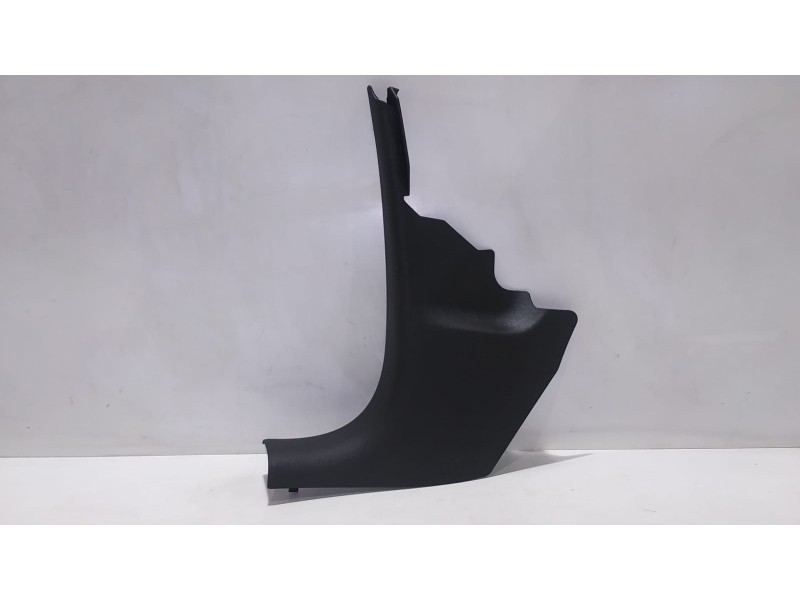 Recambio de moldura para audi a3 sportback (8p) 1.9 tdi attraction referencia OEM IAM 8P0867271C 48267 