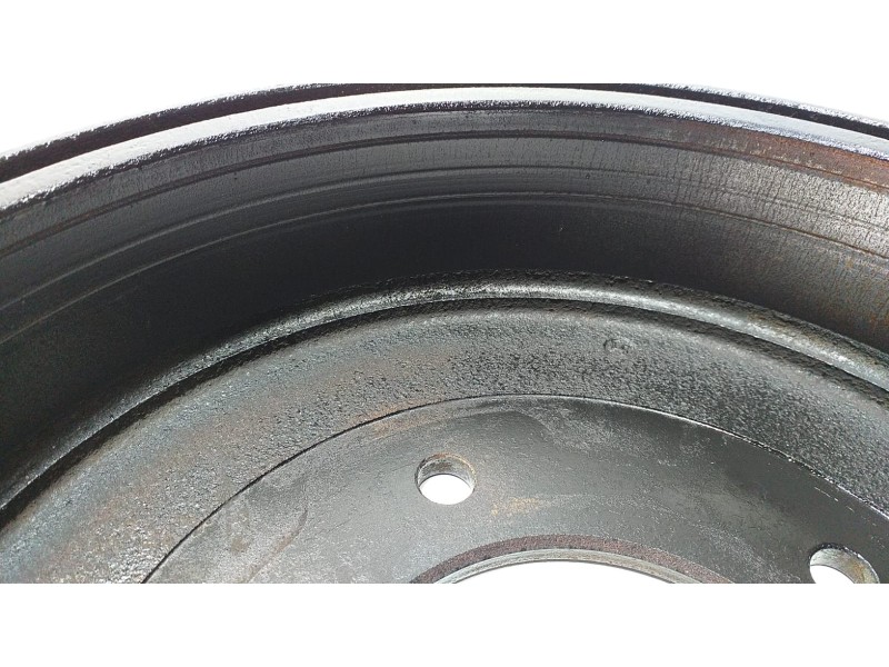 Recambio de tambor freno trasero para suzuki santana 300 techo rígido referencia OEM IAM RHP 56339 