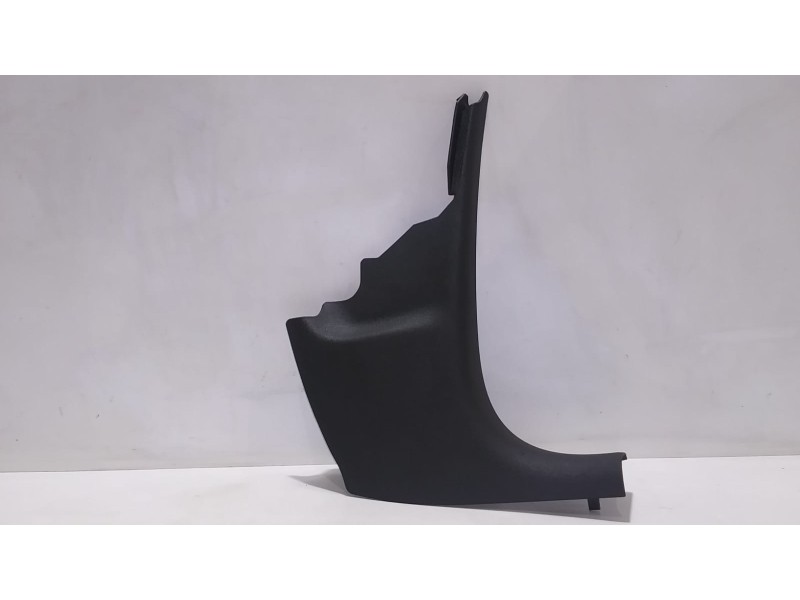 Recambio de moldura para audi a3 sportback (8p) 1.9 tdi attraction referencia OEM IAM 8P0867272B 48268 