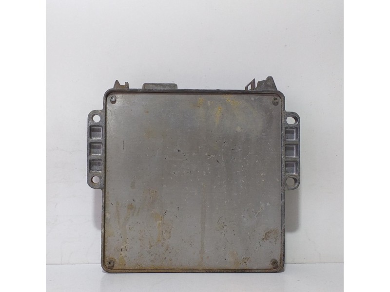 Recambio de centralita motor uce para renault clio ii fase i (b/cbo) 1.2 limited (b/cboa/f) referencia OEM IAM 7700105024 70104 