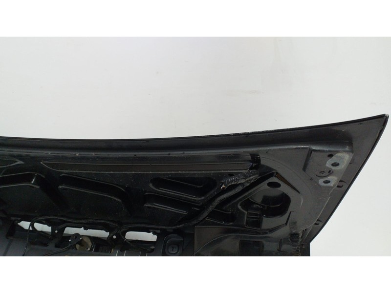 Recambio de porton trasero para ford mustang gt cabrio referencia OEM IAM 4.6I 74843 