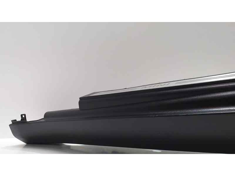 Recambio de estribo para mini countryman (r60) cooper referencia OEM IAM 51779801887 86189 