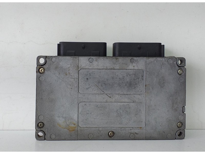 Recambio de centralita cambio automatico para renault clio ii fase i (b/cbo) 1.6 initiale (b/cbod) referencia OEM IAM 7700115401 Recambio de centralita cambio automatico para renault clio ii fase i (b/cbo) 1.6 initiale (b/cbod) referencia OEM IAM 7700115401