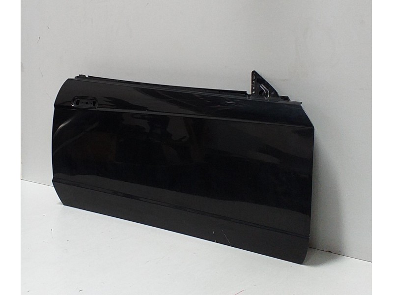 Recambio de puerta delantera derecha para ford mustang gt cabrio referencia OEM IAM 4.6I 74841 