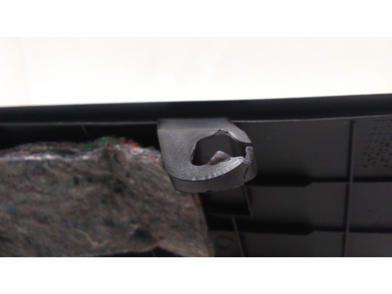 Recambio de moldura para audi a3 sportback (8p) 1.9 tdi attraction referencia OEM IAM 8P4867287 48287 