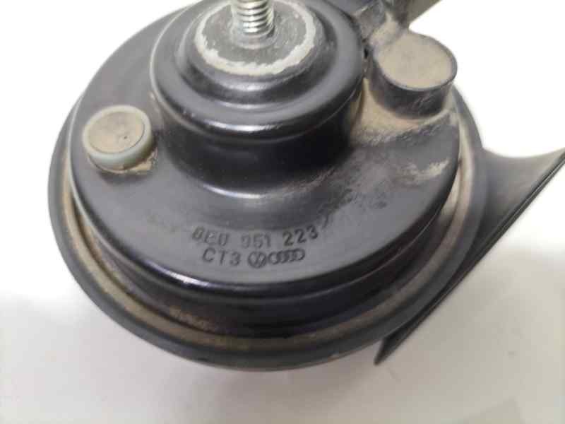 Recambio de claxon para audi a4 berlina (8e) 2.5 tdi (120kw) referencia OEM IAM 8E0951223 83124 