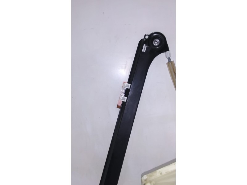 Recambio de elevalunas delantero derecho para audi a3 sportback (8p) 1.9 tdi attraction referencia OEM IAM 8P4837462C 48305 