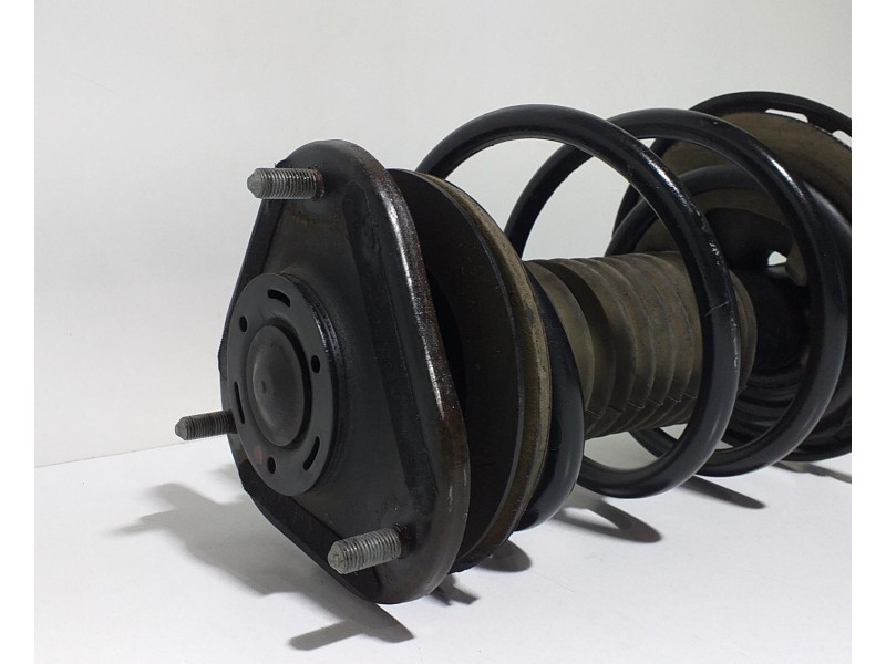 Recambio de amortiguador delantero izquierdo para toyota auris hybrid active referencia OEM IAM 4852002840 67270 