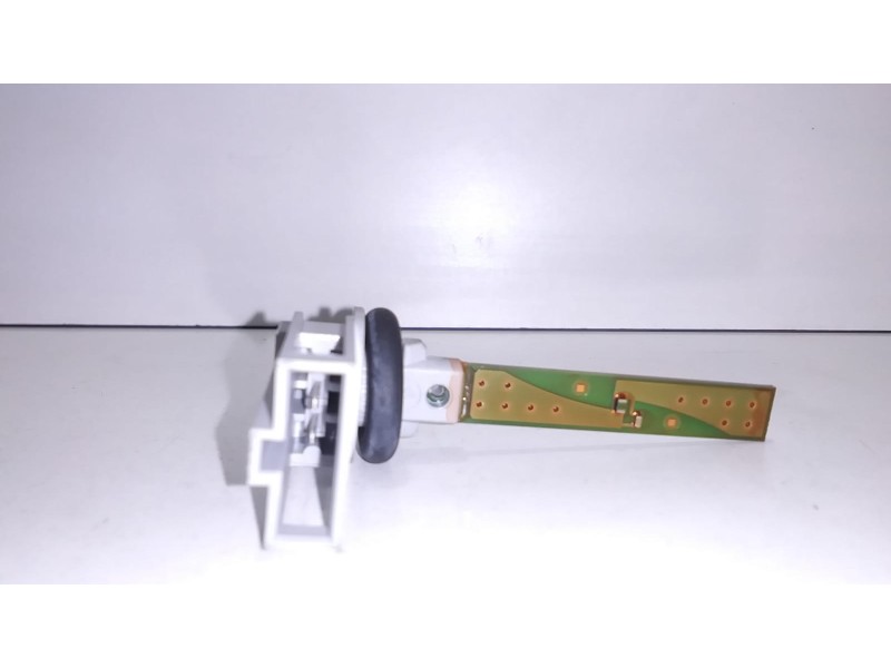 Recambio de sensor para audi a3 sportback (8p) 1.9 tdi attraction referencia OEM IAM 4B0820539 48316 