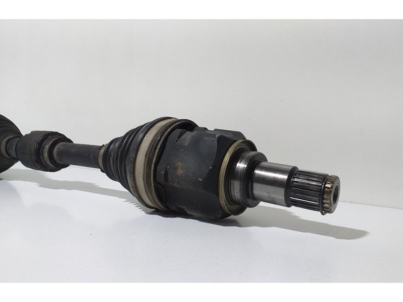 Recambio de transmision delantera izquierda para toyota auris hybrid active referencia OEM IAM DE14L 67274 