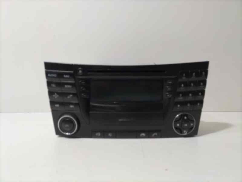 Recambio de sistema audio / radio cd para mercedes-benz clase e (w211) berlina e 200 cdi (211.004) referencia OEM IAM A211820209