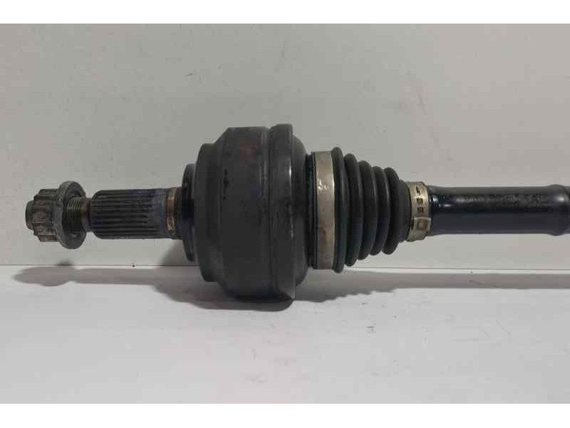 Recambio de transmision trasera izquierda para volkswagen touareg (7la) tdi v10 referencia OEM IAM 7L0501201A 81365 