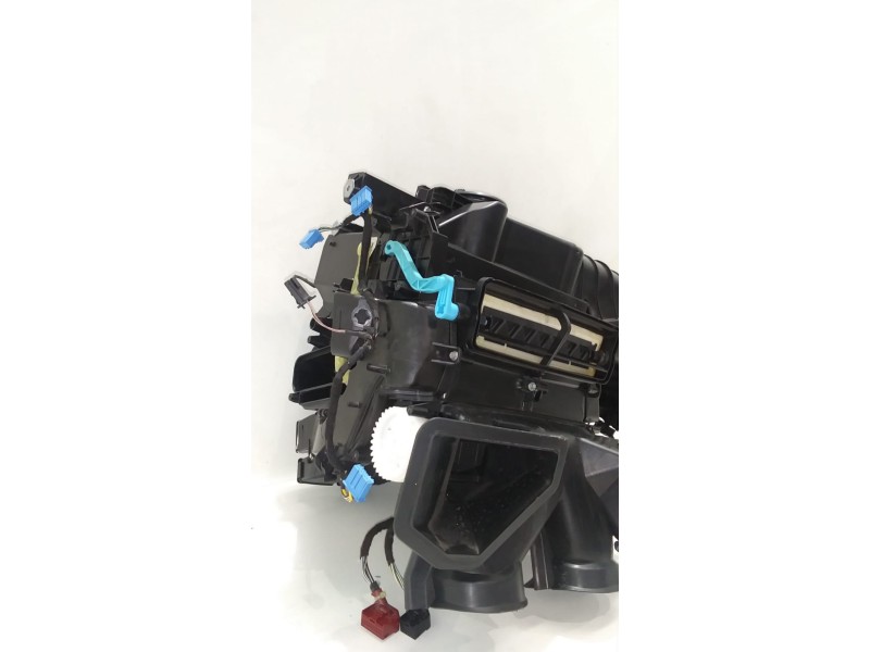 Recambio de calefaccion entera normal para audi a3 sportback (8p) 1.9 tdi attraction referencia OEM IAM 8P1820003R 48341 