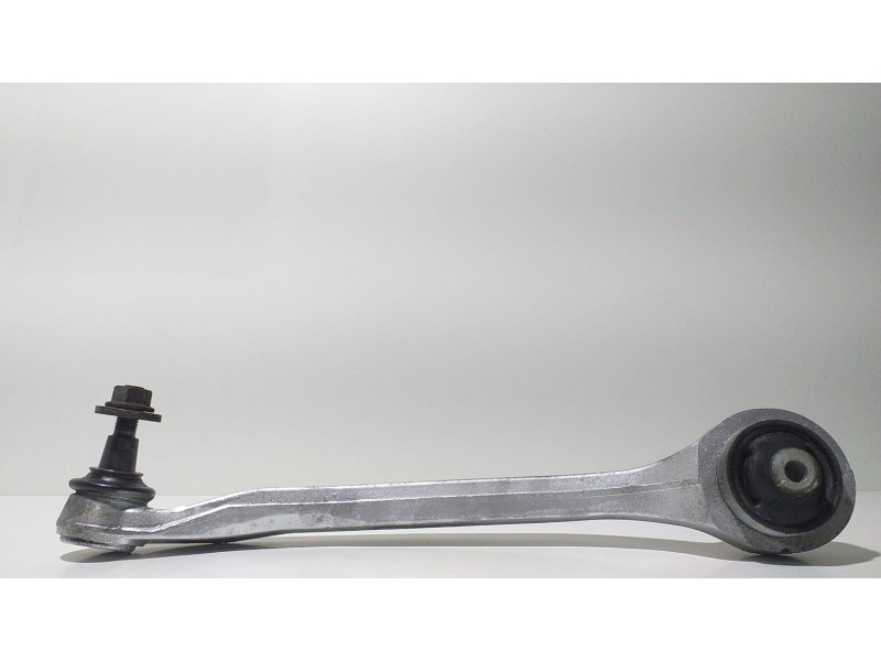 Recambio de brazo suspension inferior delantero izquierdo para audi a6 avant (4f5) 3.0 tdi quattro referencia OEM IAM 4F0407693B