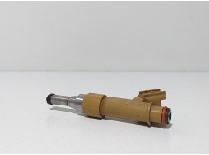 Recambio de inyector para toyota auris hybrid active referencia OEM IAM 232500T030 67278 