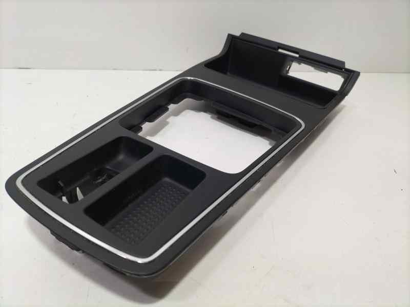 Recambio de molduras delanteras para seat leon (5f1) reference referencia OEM IAM 5F1863283D 83708 