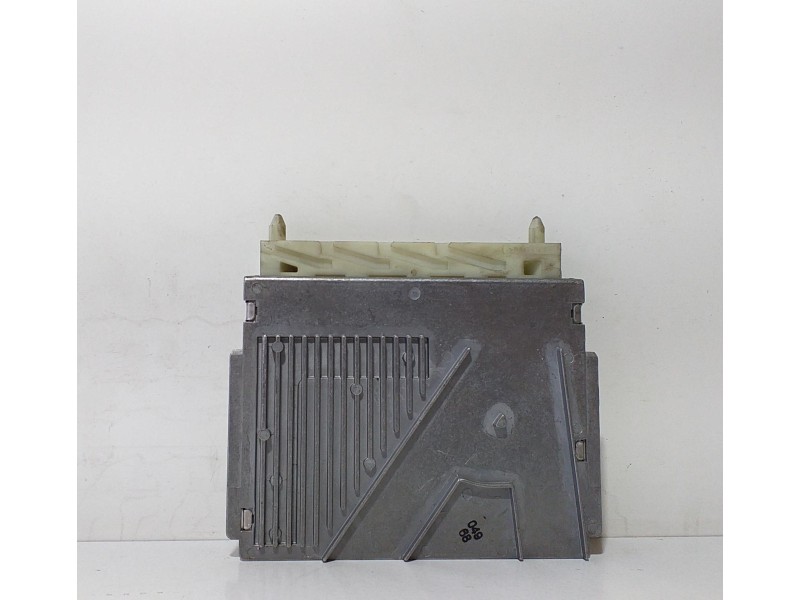 Recambio de centralita cambio automatico para volvo xc90 2.4 diesel cat referencia OEM IAM P09480761 70203 R