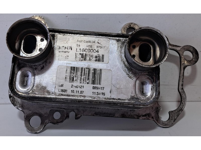 Recambio de enfriador aceite motor para bmw serie 1 berlina (e81/e87) 118d referencia OEM IAM L1609004 76873 R