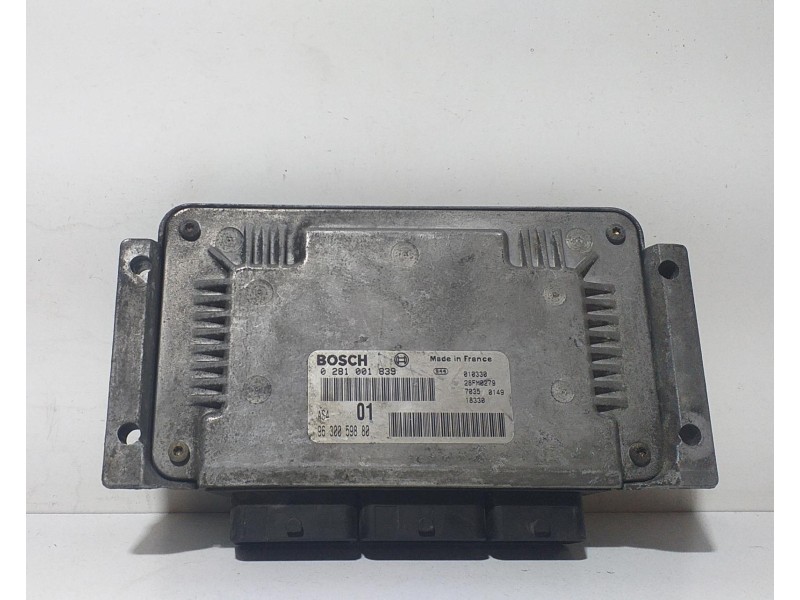 Recambio de centralita motor uce para citroën saxo 1.5 d sx referencia OEM IAM 9630059880 70207 R
