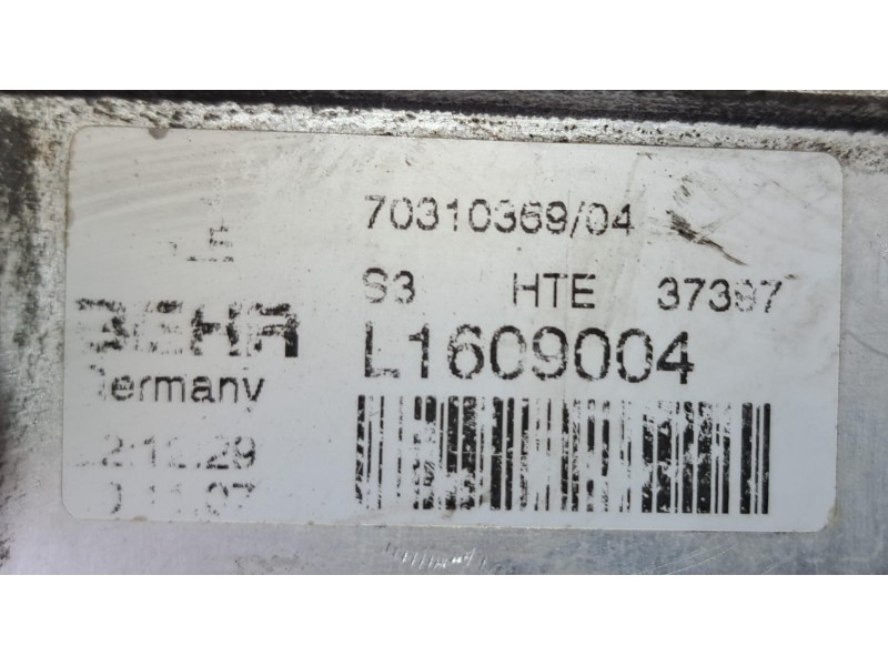 Recambio de enfriador aceite motor para bmw serie 1 berlina (e81/e87) 118d referencia OEM IAM L1609004 76873 R