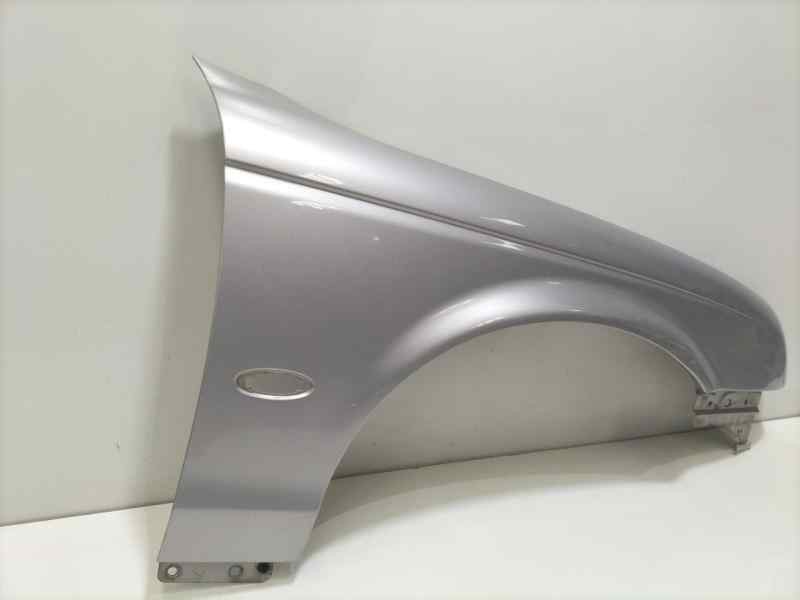 Recambio de aleta delantera derecha para jaguar s-type referencia OEM IAM XR826896 86205 