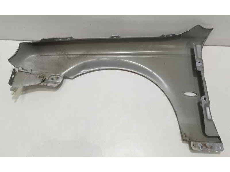 Recambio de aleta delantera derecha para jaguar s-type referencia OEM IAM XR826896 86205 