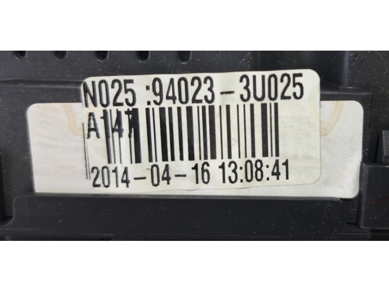 Recambio de cuadro instrumentos para kia sportage concept 4x2 referencia OEM IAM 940233U025 76876 R