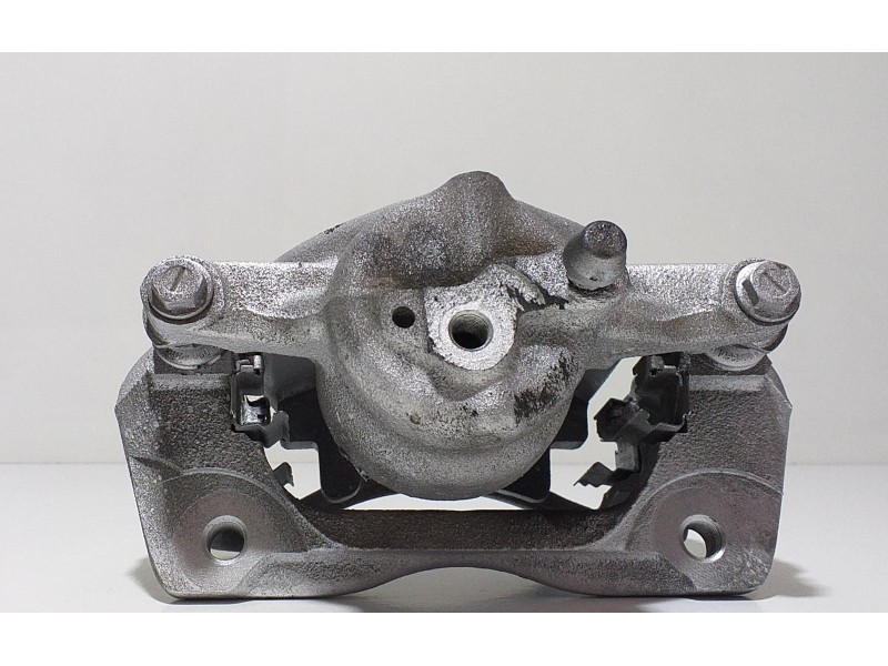 Recambio de pinza freno delantera derecha para toyota auris hybrid active referencia OEM IAM 4773002341 67282 