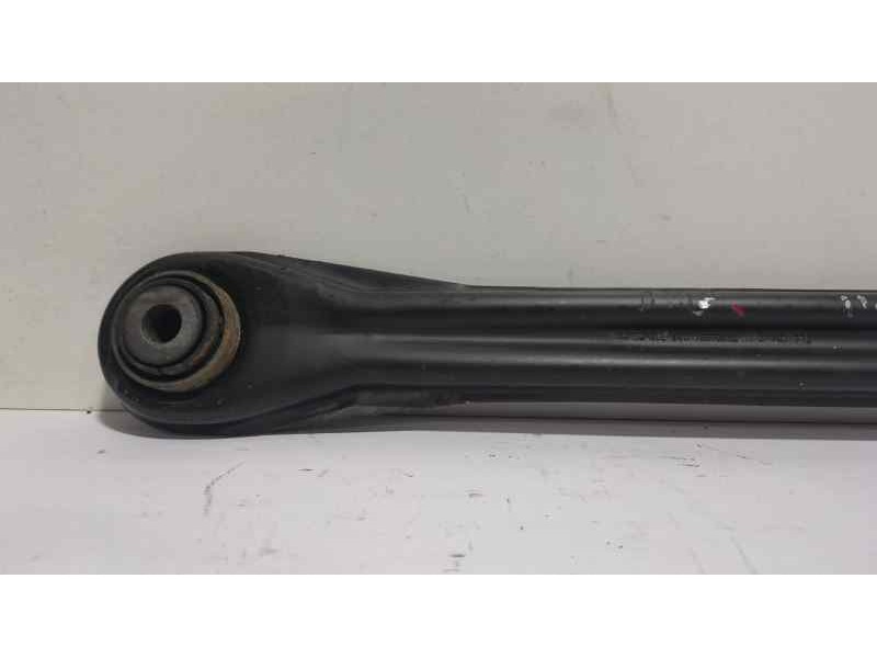 Recambio de brazo suspension inferior trasero derecho para volkswagen touareg (7la) tdi v10 referencia OEM IAM 7L0501531A 81371 