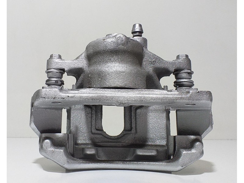 Recambio de pinza freno delantera derecha para toyota auris hybrid active referencia OEM IAM 4773002341 67282 