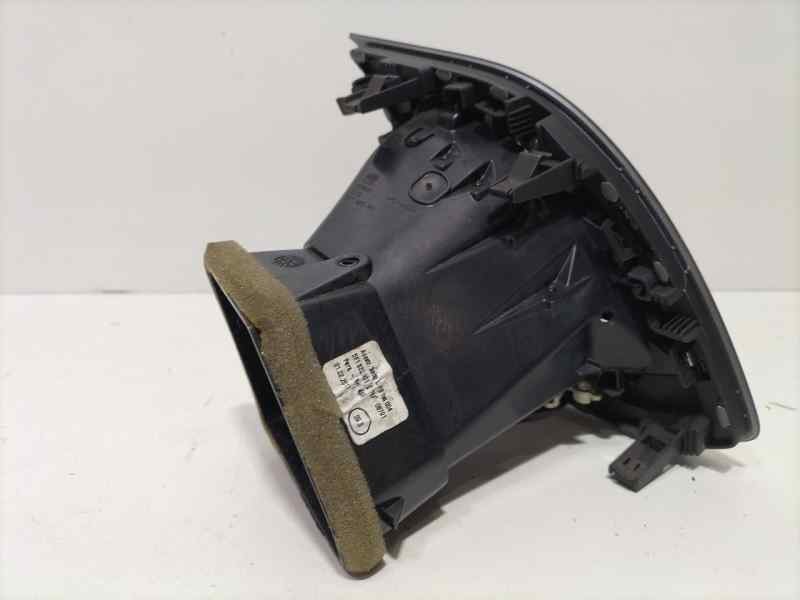 Recambio de rejilla aireadora para seat leon (5f1) reference referencia OEM IAM 5F1820901 83713 