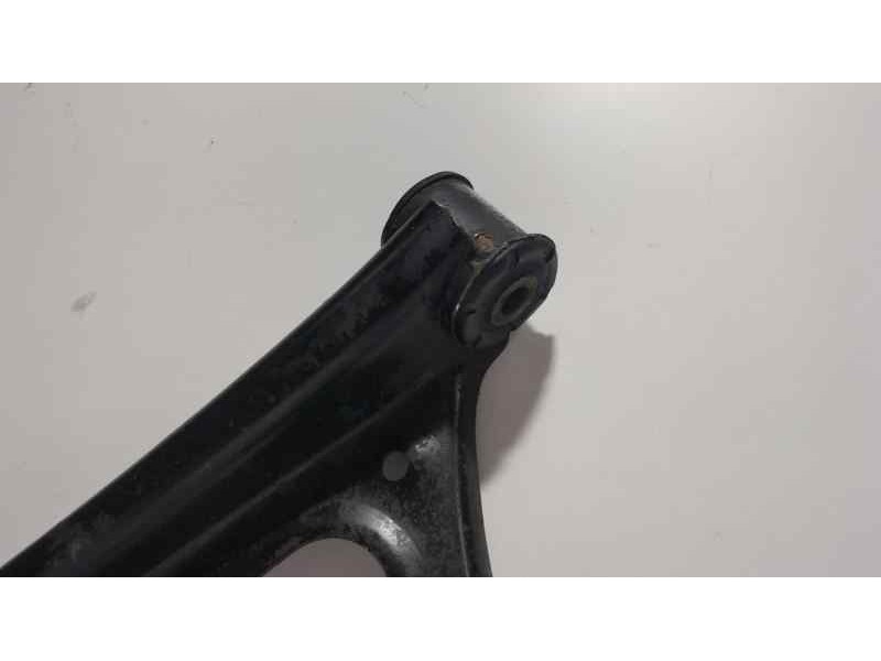 Recambio de brazo suspension inferior trasero derecho para volkswagen touareg (7la) tdi v10 referencia OEM IAM 7L0505352 81373 