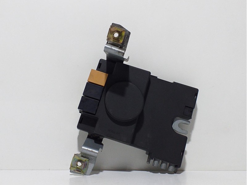 Recambio de modulo electronico para audi a3 (8p) 1.9 tdi referencia OEM IAM 8P3035225 60297  Recambio de modulo electronico para audi a3 (8p) 1.9 tdi referencia OEM IAM 8P3035225 60297