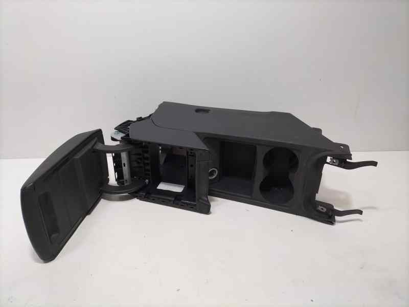 Recambio de apoyabrazos central para seat leon (5f1) reference referencia OEM IAM 5F0863243 83718 