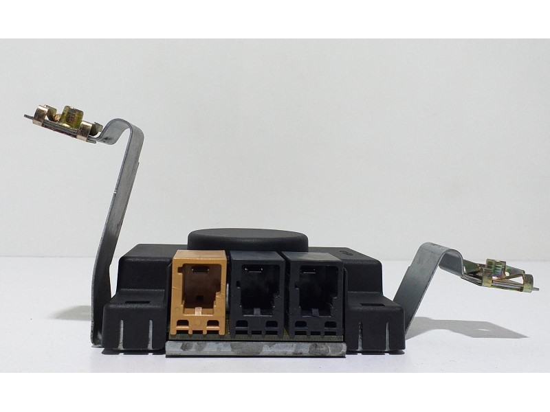 Recambio de modulo electronico para audi a3 (8p) 1.9 tdi referencia OEM IAM 8P3035225 60297  Recambio de modulo electronico para audi a3 (8p) 1.9 tdi referencia OEM IAM 8P3035225 60297