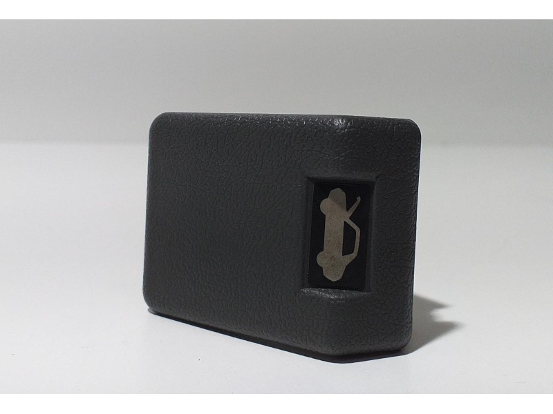 Recambio de cerradura capot para mitsubishi montero (v20/v40) 2500 td glx (4-ptas.) referencia OEM IAM 4D56TD 56423 