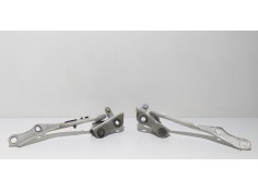 Recambio de capot para toyota auris hybrid active referencia OEM IAM 2ZRFXE 67304  2