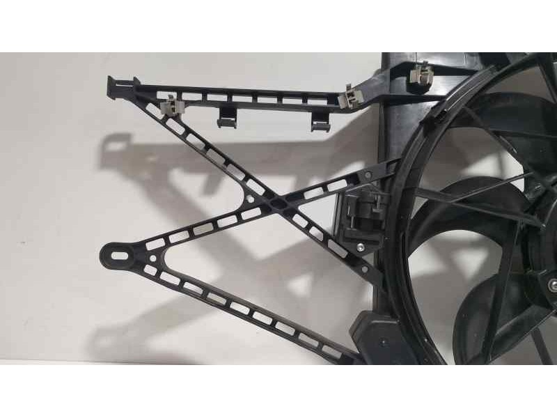 Recambio de electroventilador para opel astra g berlina elegance referencia OEM IAM 24431828 81379 