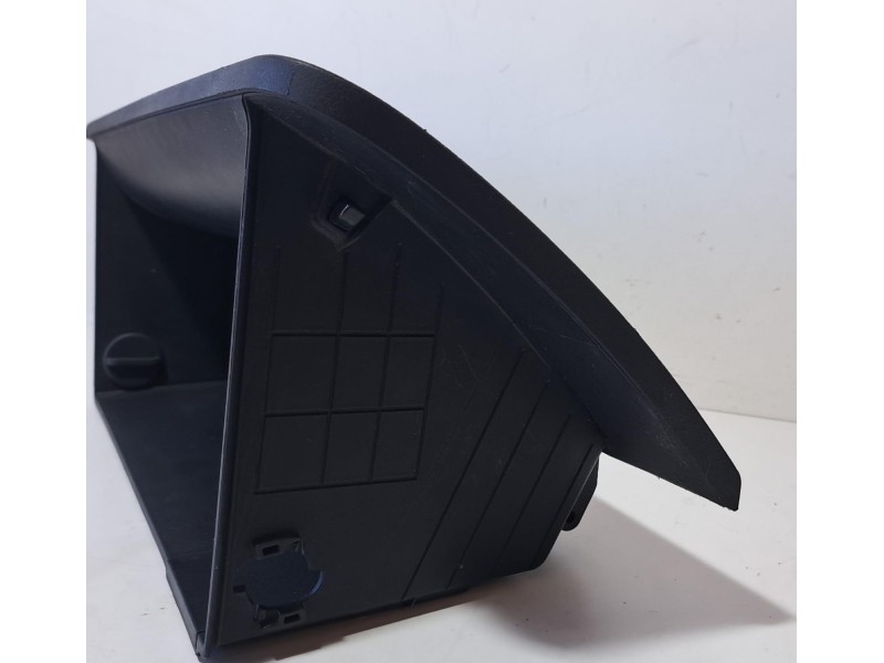 Recambio de guantera para kia sportage concept 4x2 referencia OEM IAM 845103U030WK 76890 R