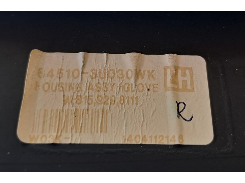 Recambio de guantera para kia sportage concept 4x2 referencia OEM IAM 845103U030WK 76890 R