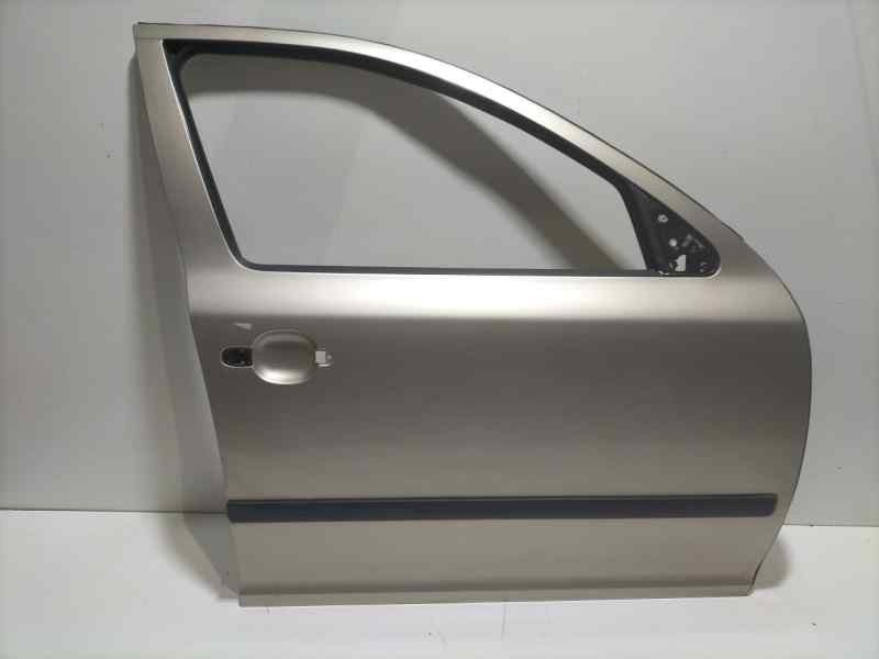 Recambio de puerta delantera derecha para skoda octavia berlina (1z3) active referencia OEM IAM 1Z0831056 86225 