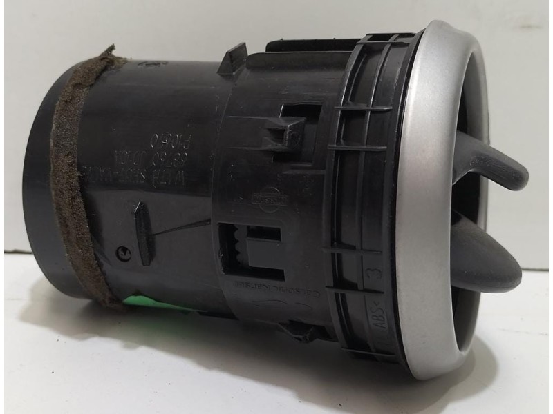 Recambio de rejilla aireadora para nissan qashqai (j10) acenta referencia OEM IAM 68760JD10A 76816 