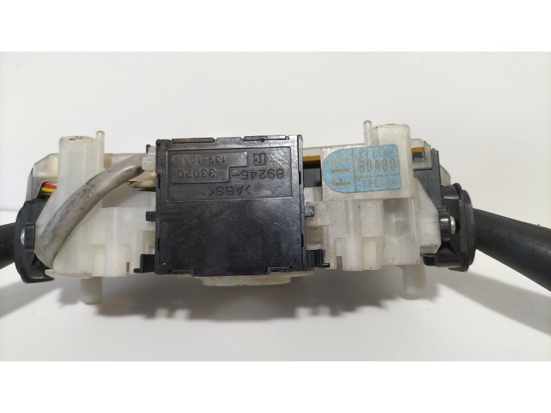 Recambio de mando multifuncion para toyota land cruiser (j12) 3.0 d4-d vx referencia OEM IAM 8431060A60 74000 R Recambio de mando multifuncion para toyota land cruiser (j12) 3.0 d4-d vx referencia OEM IAM 8431060A60 74000 R