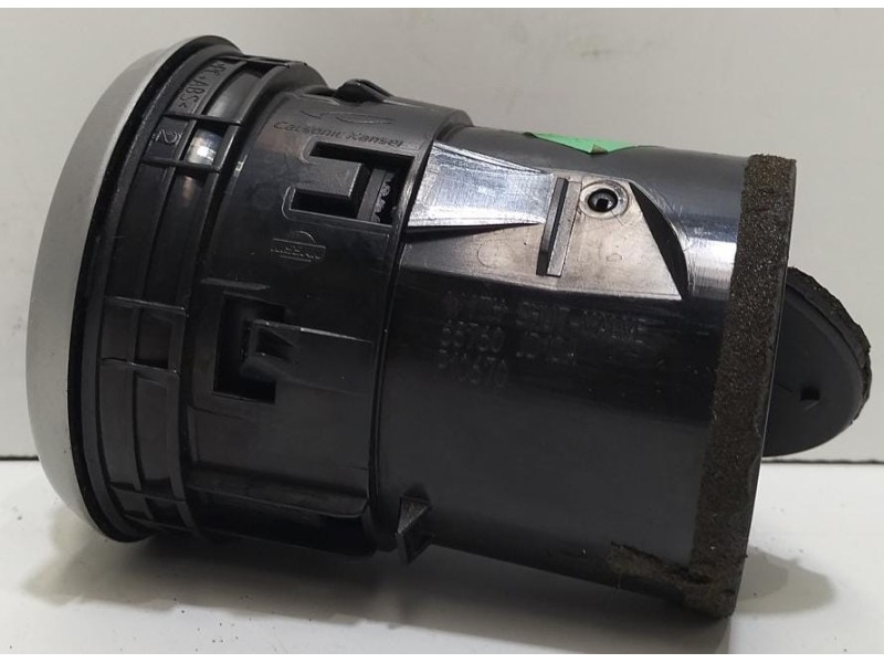 Recambio de rejilla aireadora para nissan qashqai (j10) acenta referencia OEM IAM 68760JD10A 76817 