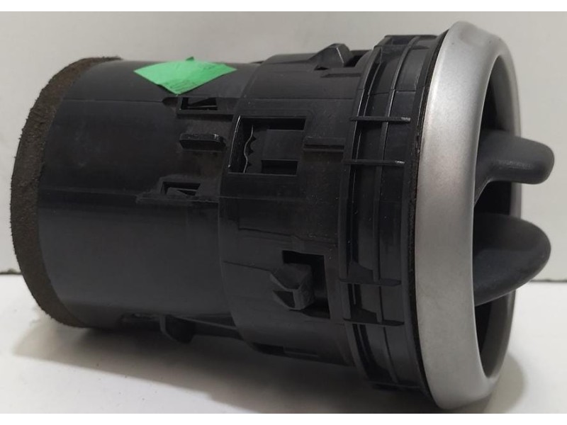 Recambio de rejilla aireadora para nissan qashqai (j10) acenta referencia OEM IAM 68760JD10A 76817 
