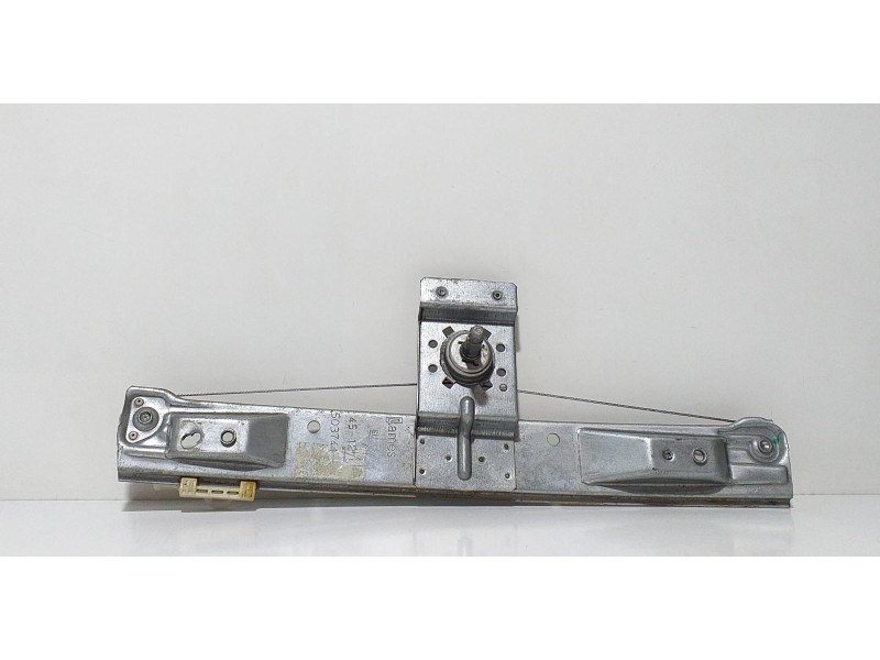 Recambio de elevalunas trasero derecho para opel corsa d catch me referencia OEM IAM 13188504 67338 